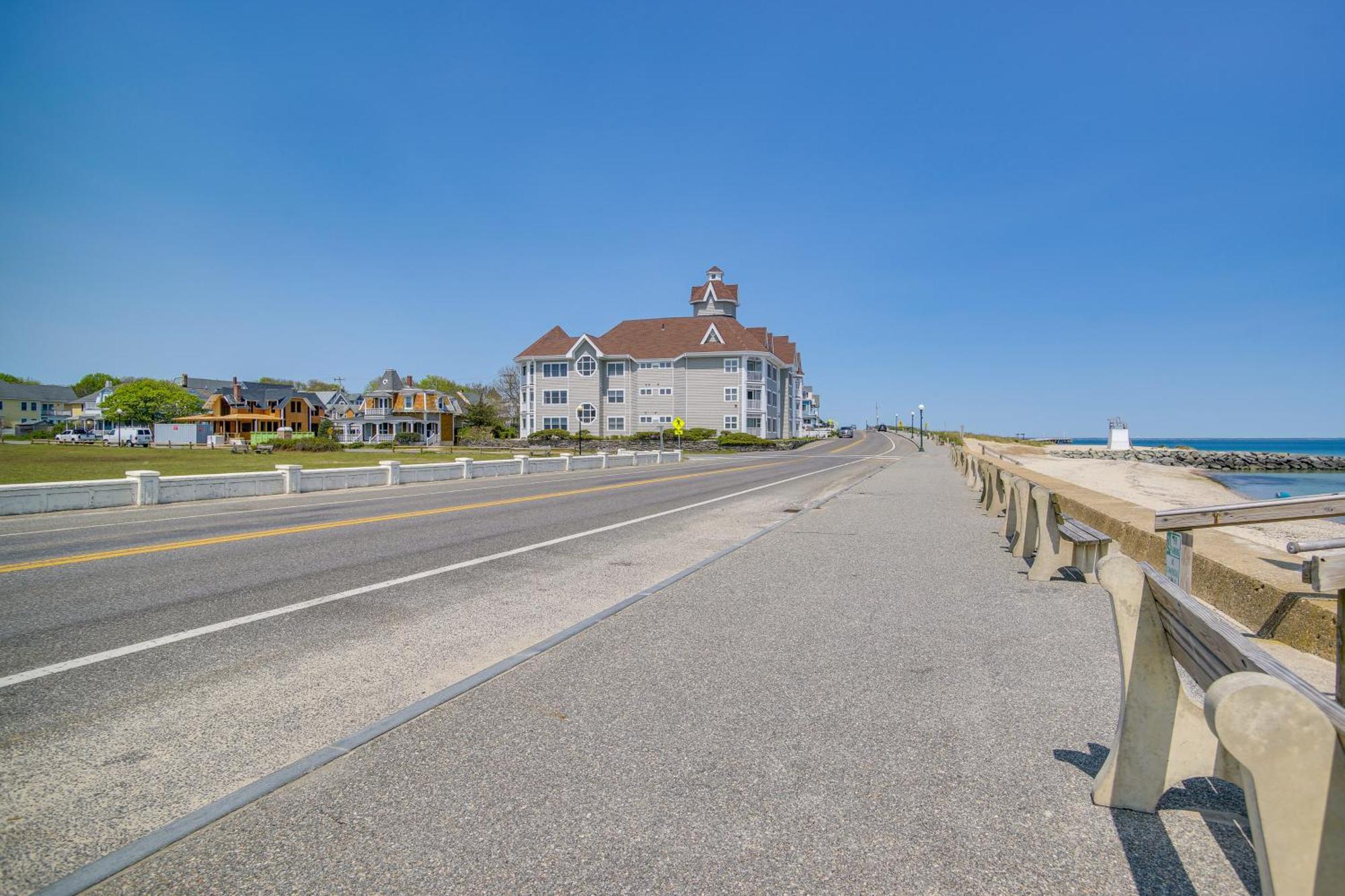 Breezy Oak Bluffs Condo - Steps To Inkwell Beach! Dış mekan fotoğraf