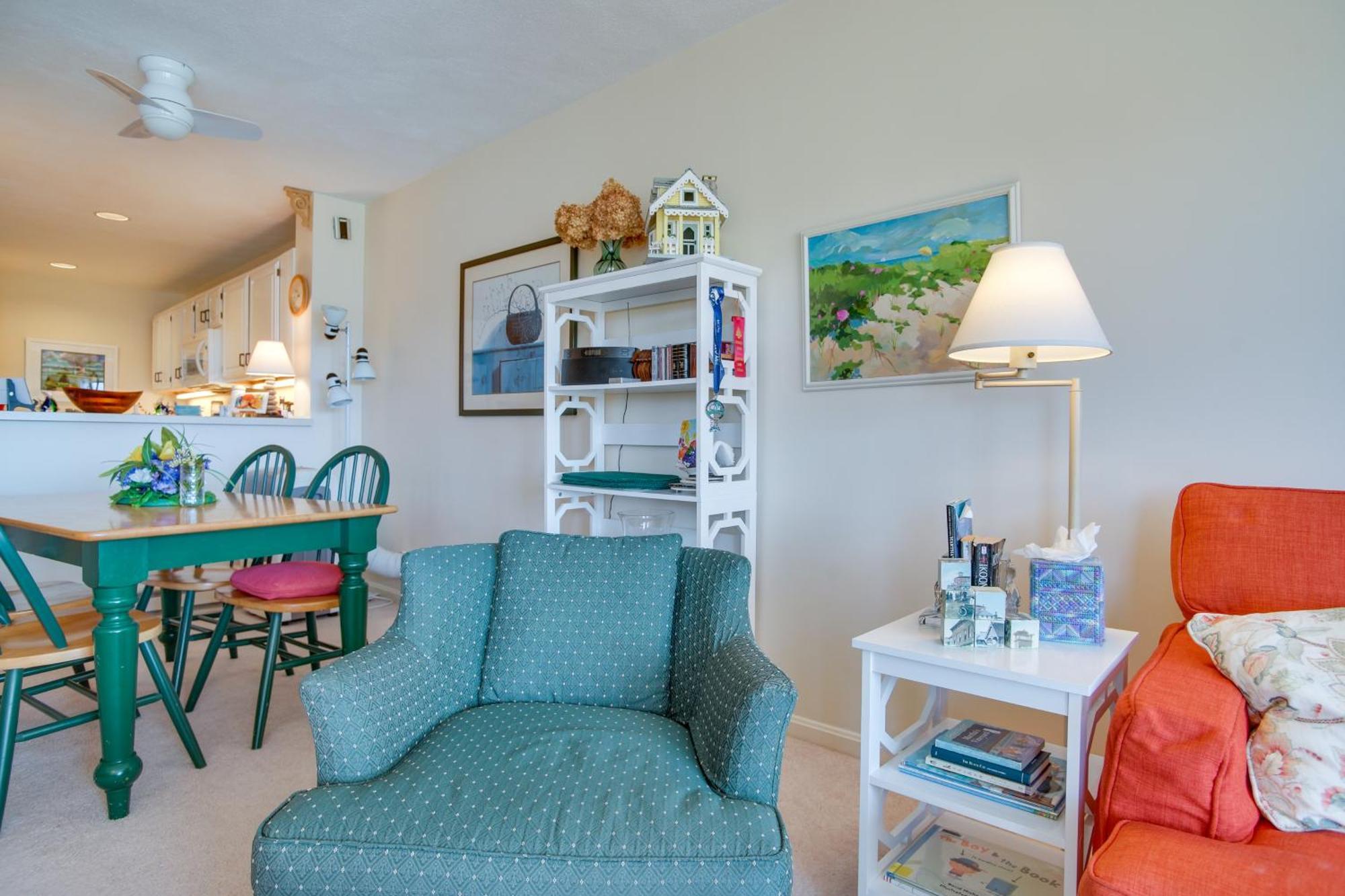 Breezy Oak Bluffs Condo - Steps To Inkwell Beach! Dış mekan fotoğraf